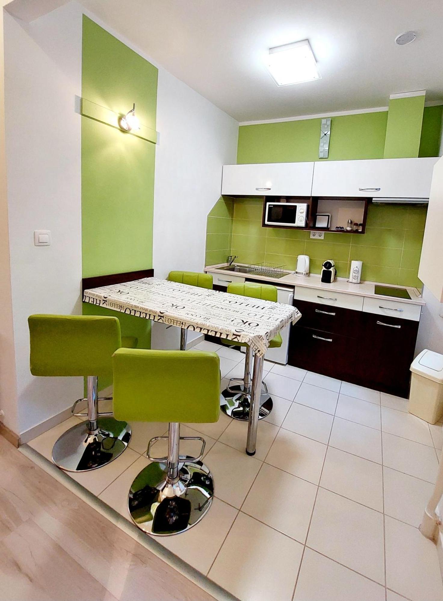 Eoetvoes Apartman Budapest Ngoại thất bức ảnh