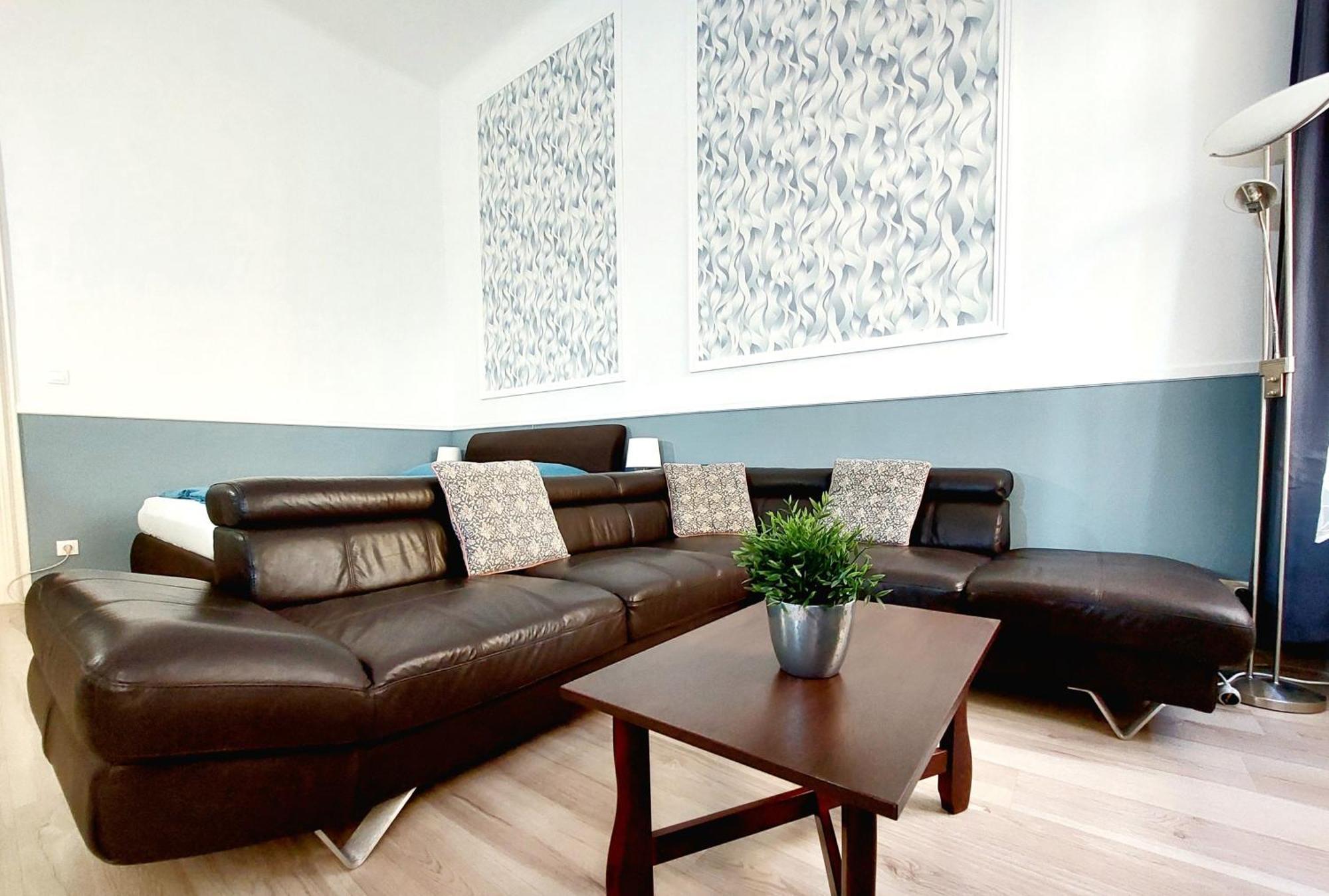 Eoetvoes Apartman Budapest Ngoại thất bức ảnh